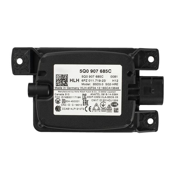 Radar, asystent martwego pola   Seat Arona, Ateca, Skoda Karoq, Kodiaq I, Octavia III, Superb III, VW Golf VII, Crafter II